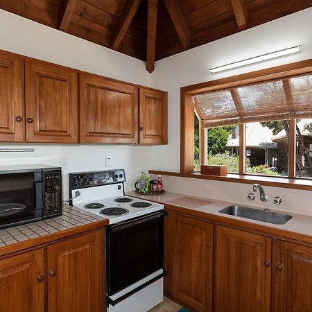 Te Maiki Escape - Russell Holiday Home Kültér fotó