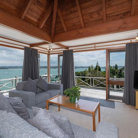 Te Maiki Escape - Russell Holiday Home Kültér fotó