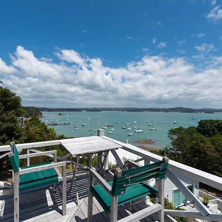 Te Maiki Escape - Russell Holiday Home Kültér fotó