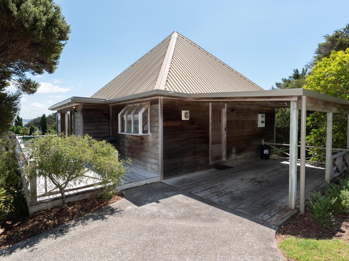 Te Maiki Escape - Russell Holiday Home Kültér fotó