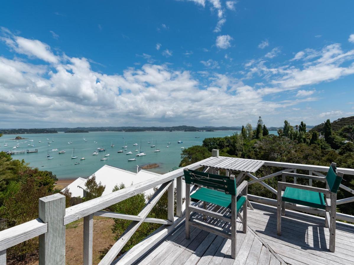 Te Maiki Escape - Russell Holiday Home Kültér fotó