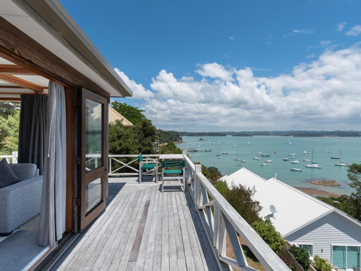 Te Maiki Escape - Russell Holiday Home Kültér fotó