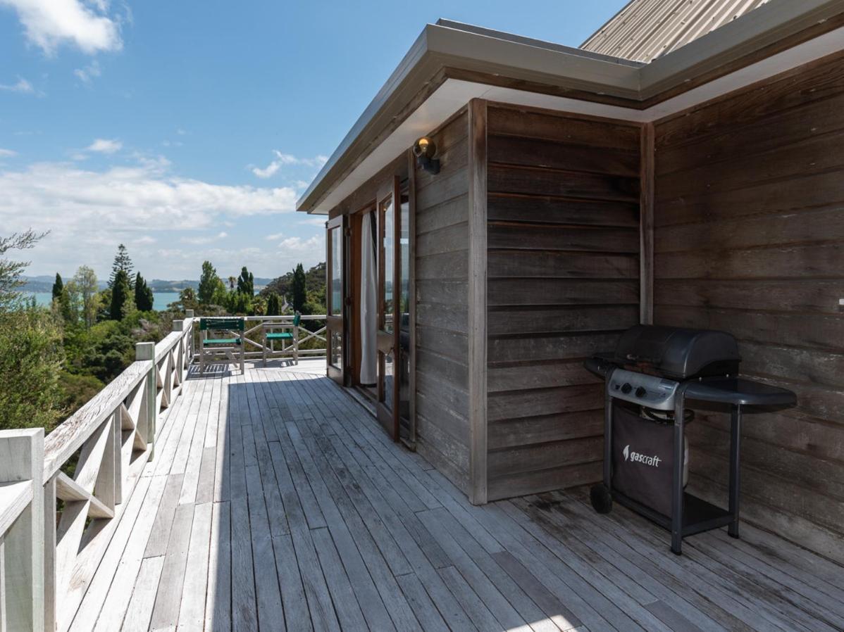 Te Maiki Escape - Russell Holiday Home Kültér fotó